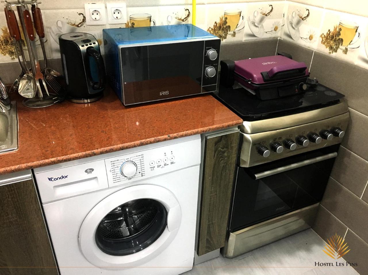 Hostel Les Pins Alger エクステリア 写真